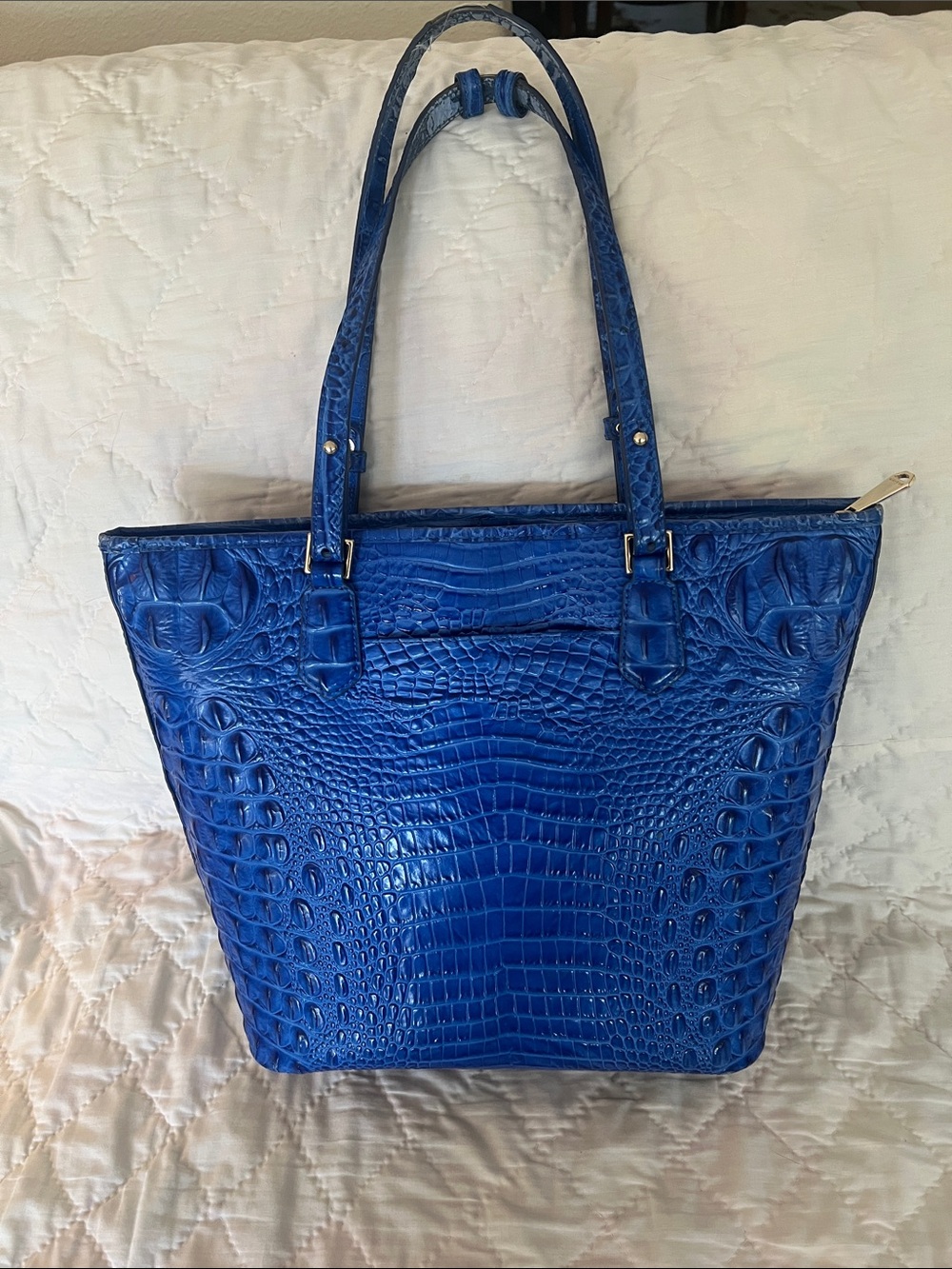 Brahmin Royal Blue Croc-Embossed Leather Tote wear on straps distinctive - Picture 2 of 12
